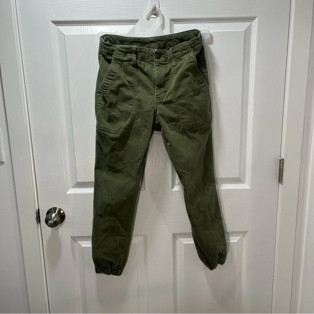 Cabi Compass Pant Army Green Size 2 - Picture 6 of 11